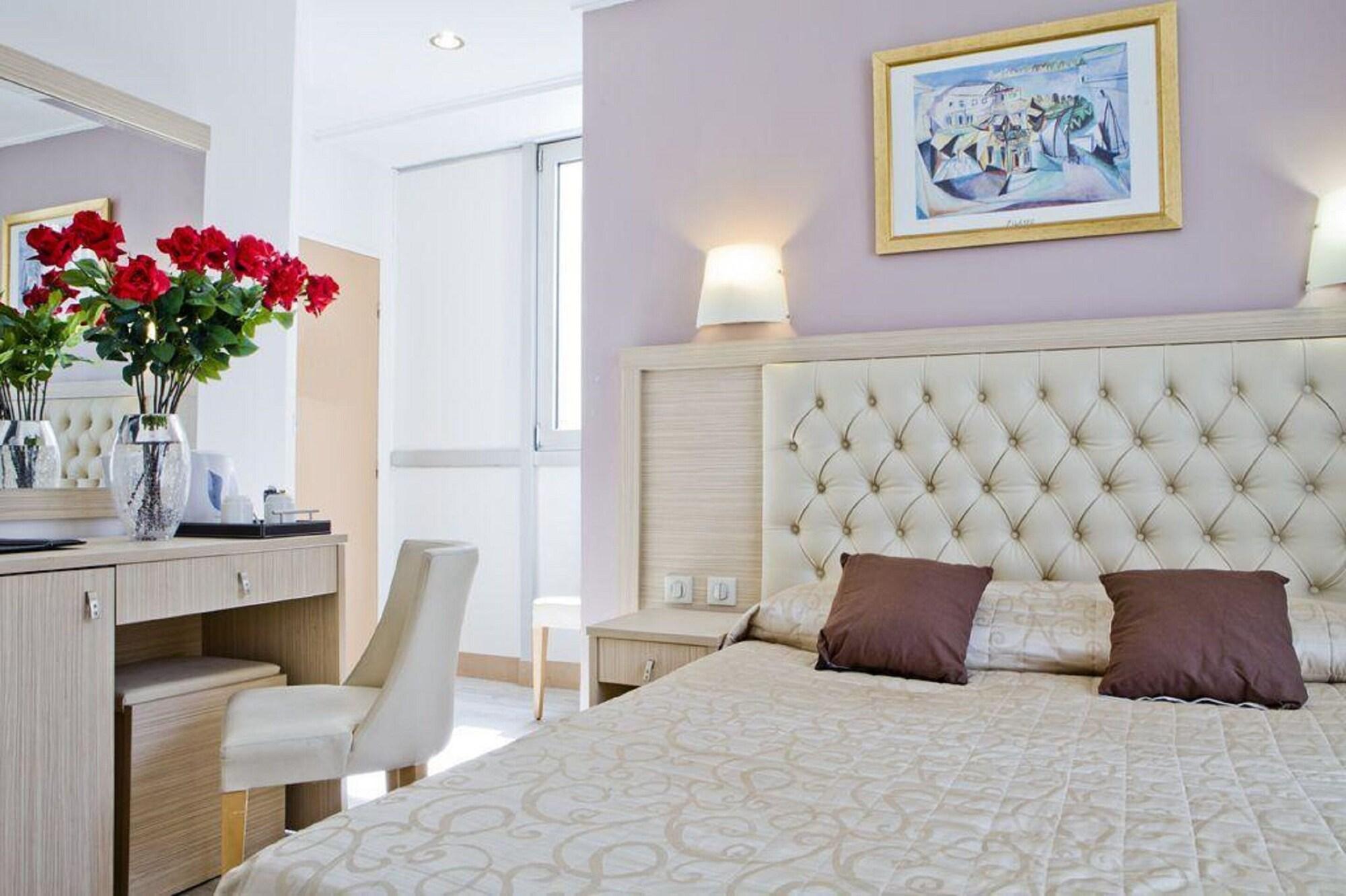 Hotel Lebron Paris Bagian luar foto