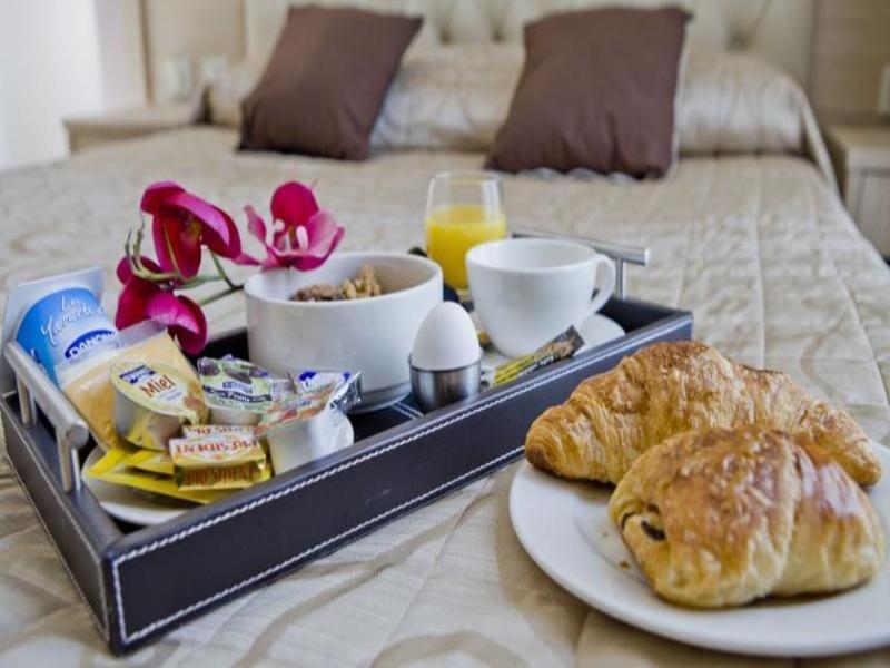 Hotel Lebron Paris Bagian luar foto