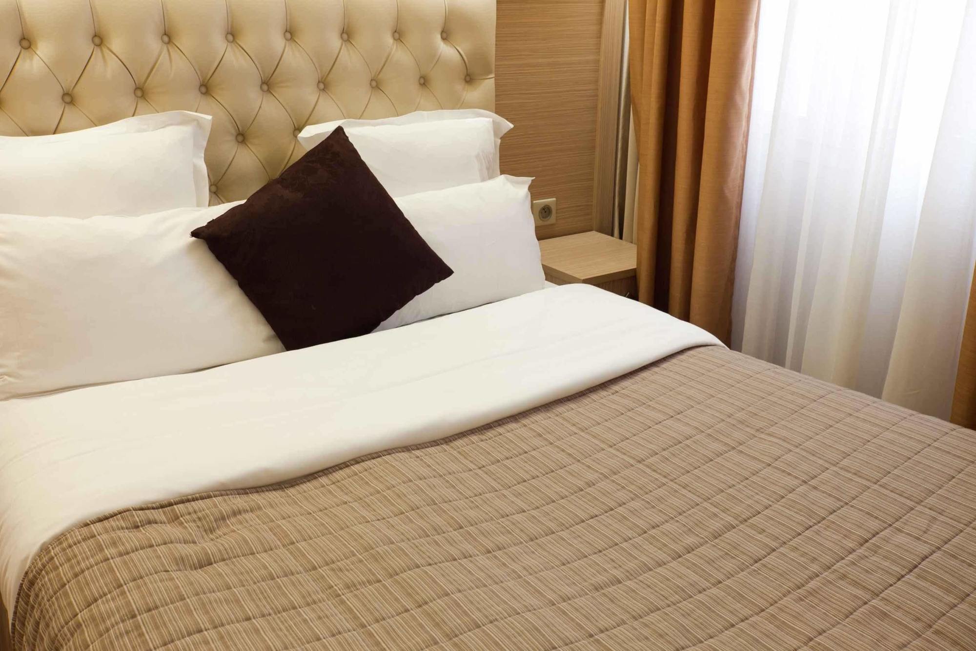 Hotel Lebron Paris Bagian luar foto