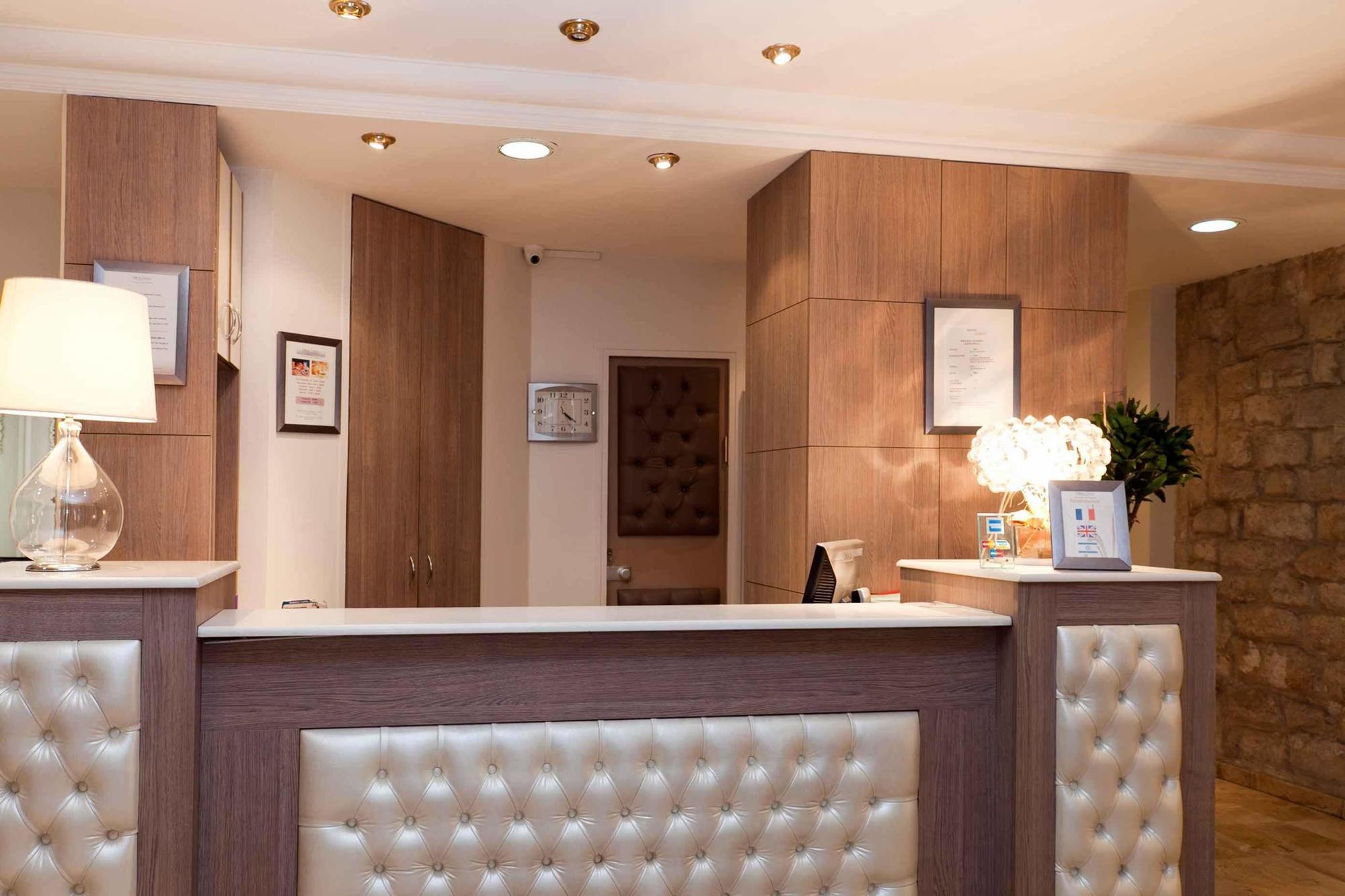 Hotel Lebron Paris Bagian luar foto