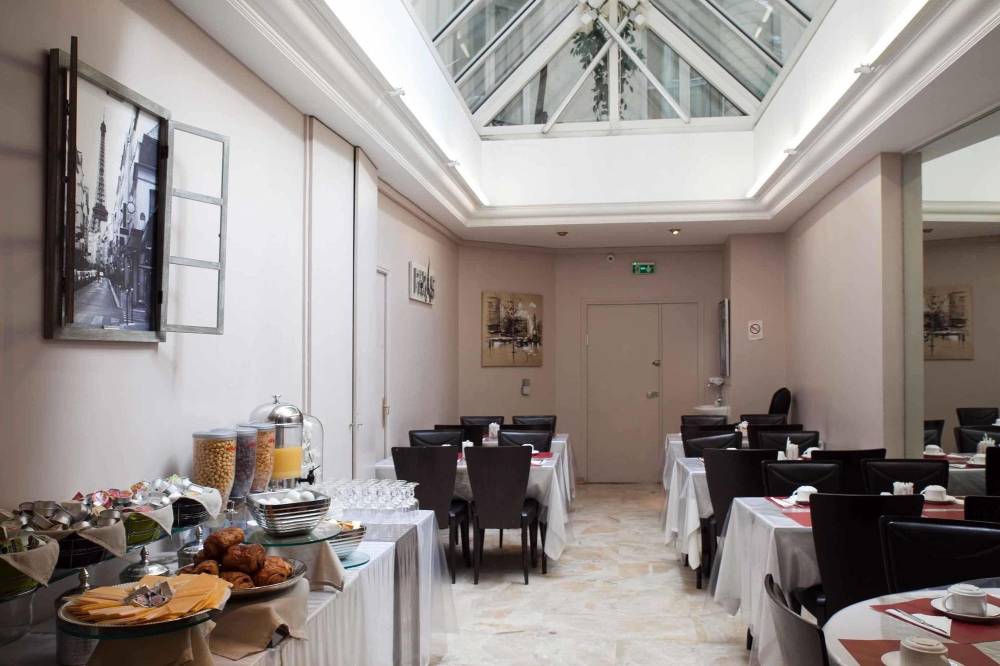 Hotel Lebron Paris Bagian luar foto