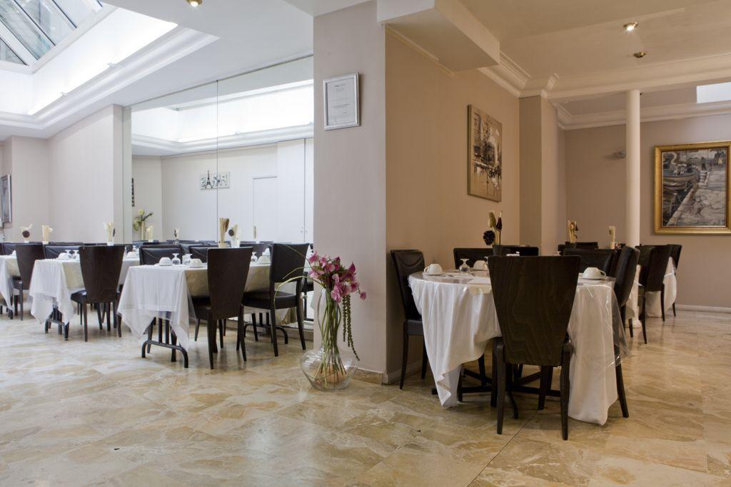 Hotel Lebron Paris Bagian luar foto